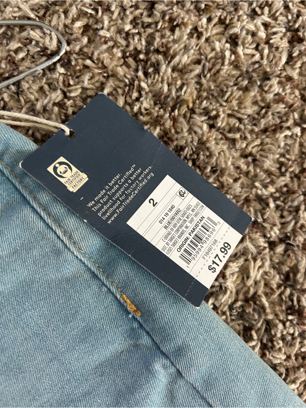 Universal Thread Jean Shorts - Picture 3 of 3